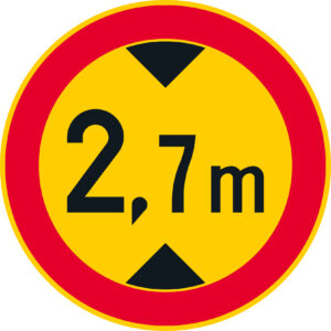 C22.9 Ajoneuvon suurin sallittu korkeus - 2,7 m