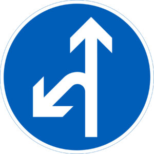 D1.7.3 pakollinen ajosuunta - suora + vasen alaviisto